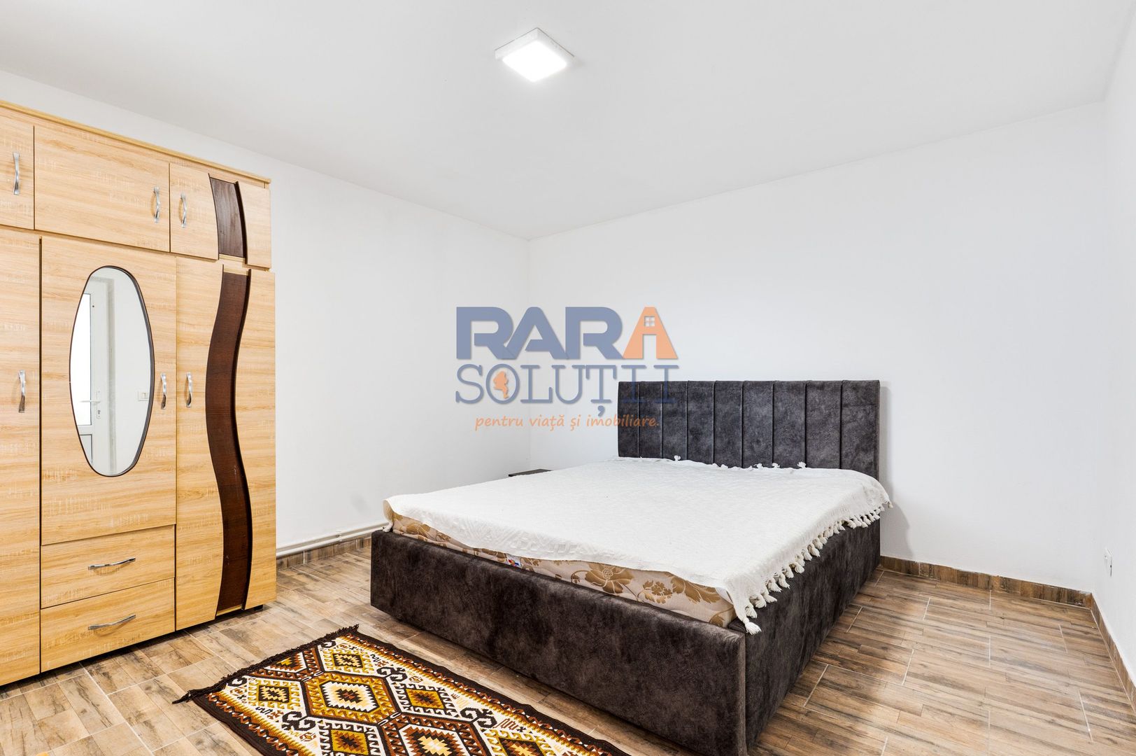 Casă de închiriat - Poză 5