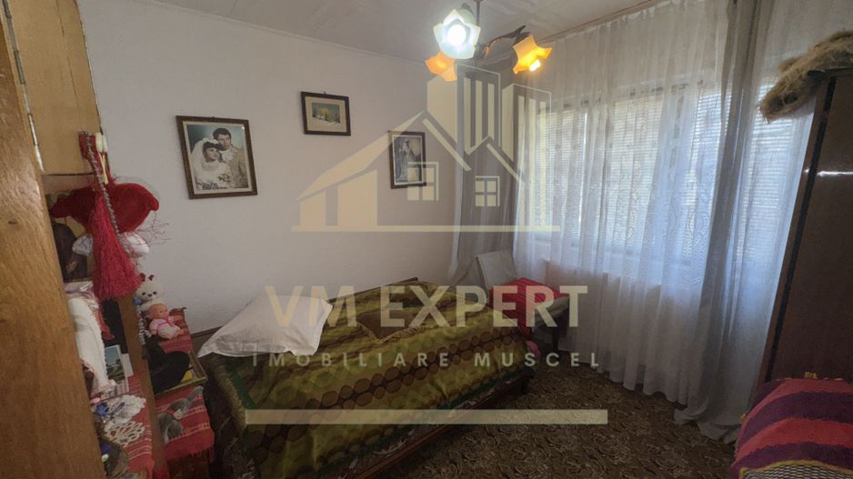 APARTAMENT 2 CAMERE ETAJ 4  VISOI CAMPULUNG ZONA MOL - Poză 8