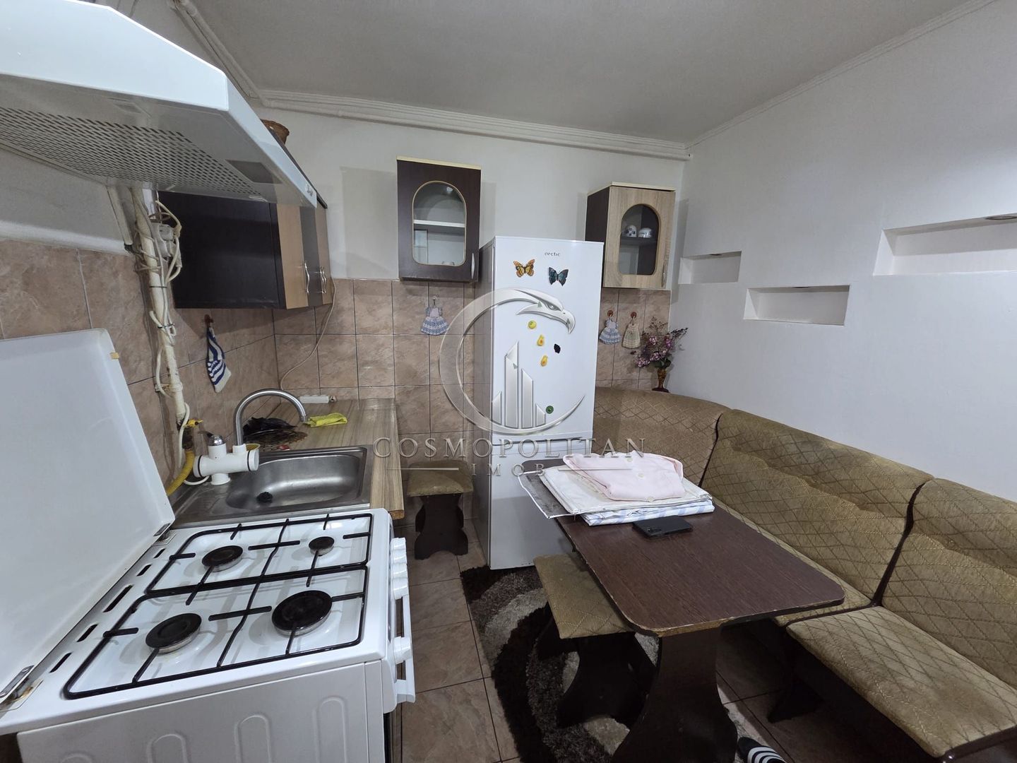 Camera de camin ~ zona Bariera Brailei ~ etaj 4 ~ renovata ~ - Poză 9