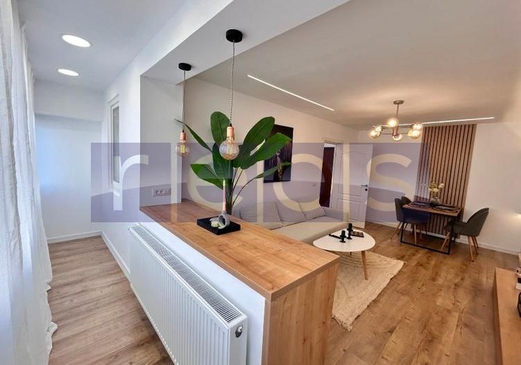 - Apartament 3 camere decomandat-renovat-Drumul Taberei metrou/parc - Poză 2