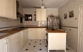 Vilă de vânzare în Sector 4 - 323 mp utili - 10 camere - Giurgiului - Poză 28