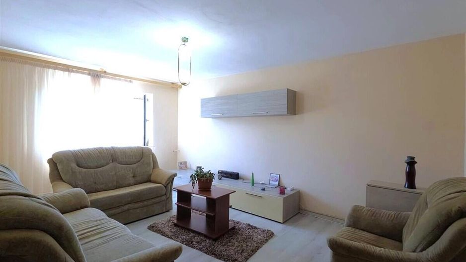 Far - Parc, 2 camere decomandate, 2 balcoane, 56 mp, centrala gaz! - Poză 4