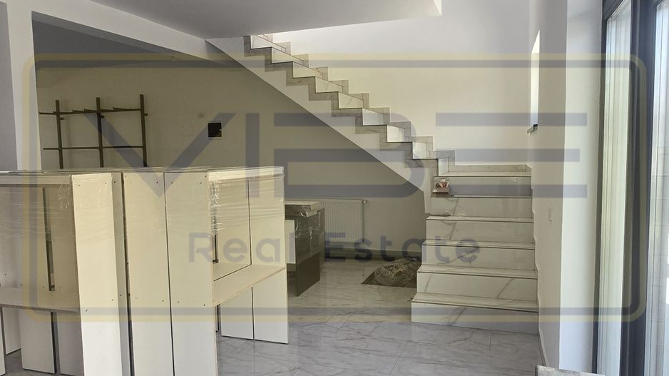 Spatiu 240mp Showroom / Magazin Industrial / Piese etc - Poză 3