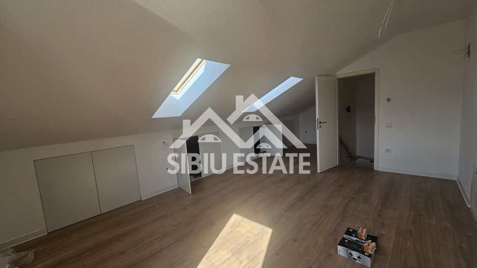 Casa de inchiriat, 4 camere, 2 bai, Sibiu Calea Cisnadiei - Poză 17