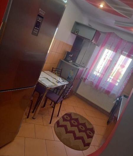 Apartament 2 camere decomandat - Poză 1