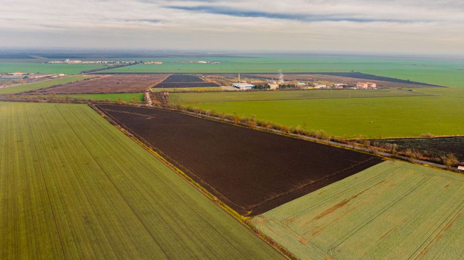 Teren la sosea cu 420 m front stradal - Poză 5