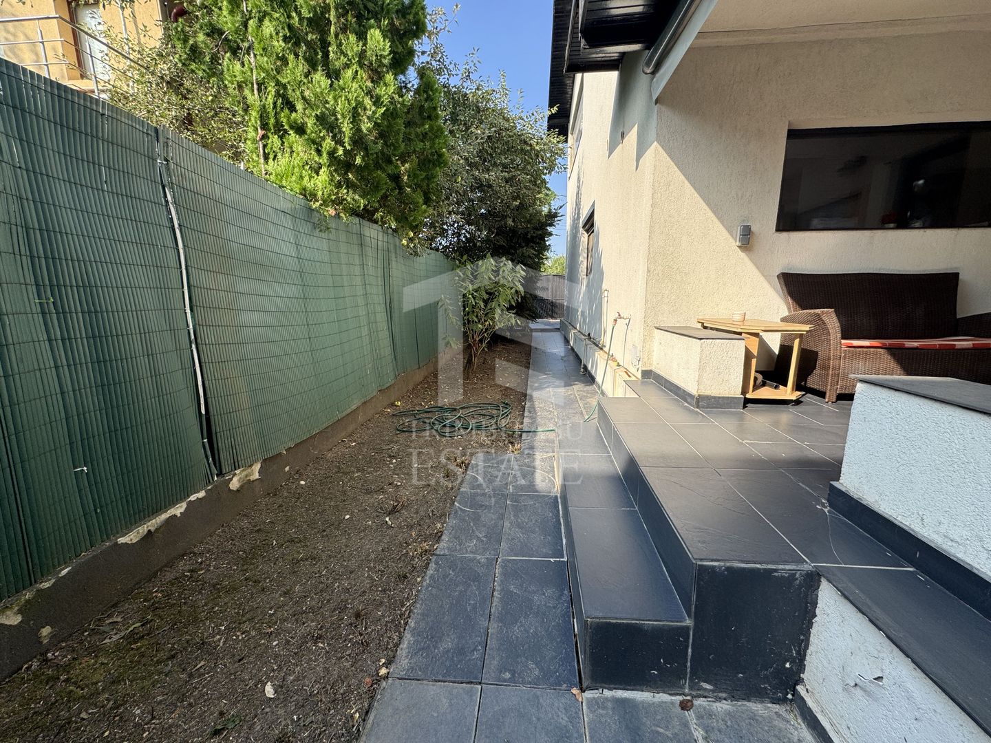 Domnesti Duplex 4 Camere 160 mp - Poză 18