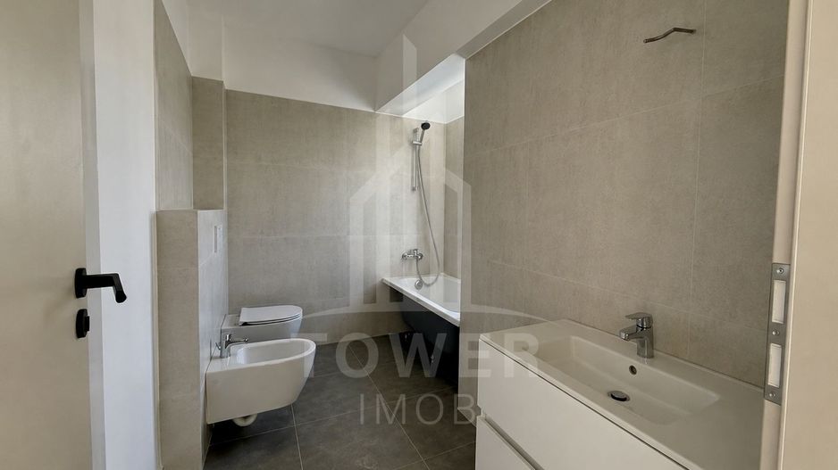 Apartament 3 camere- la cheie- Calea Surii Mici - Poză 9