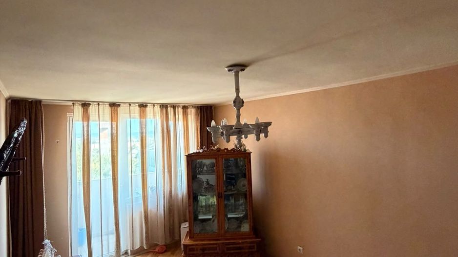 Apartament spațios cu 4 camere – Marghita, zona centrală - Poză 8