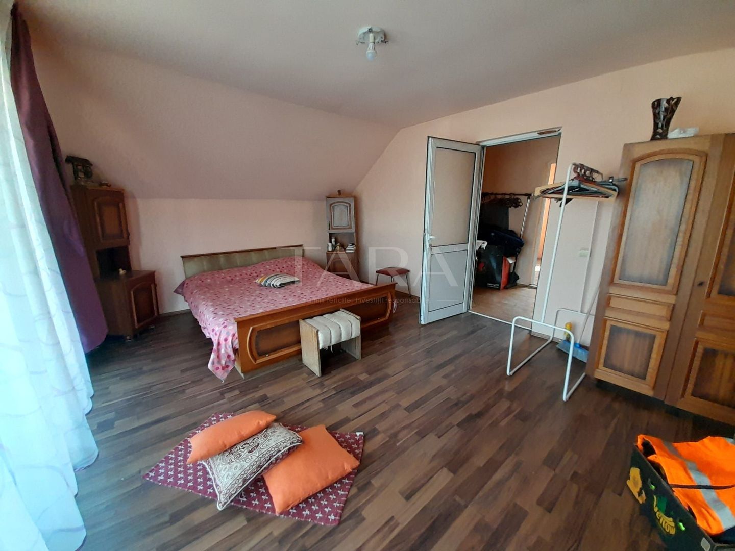 Se vinde casa in Apahida zona bună ! - Poză 5