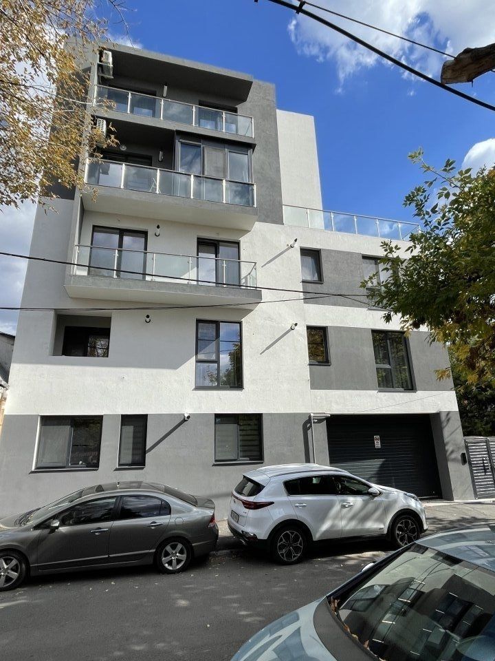 3 camere + curte + parcare bloc nou  Crangasi - Poză 3