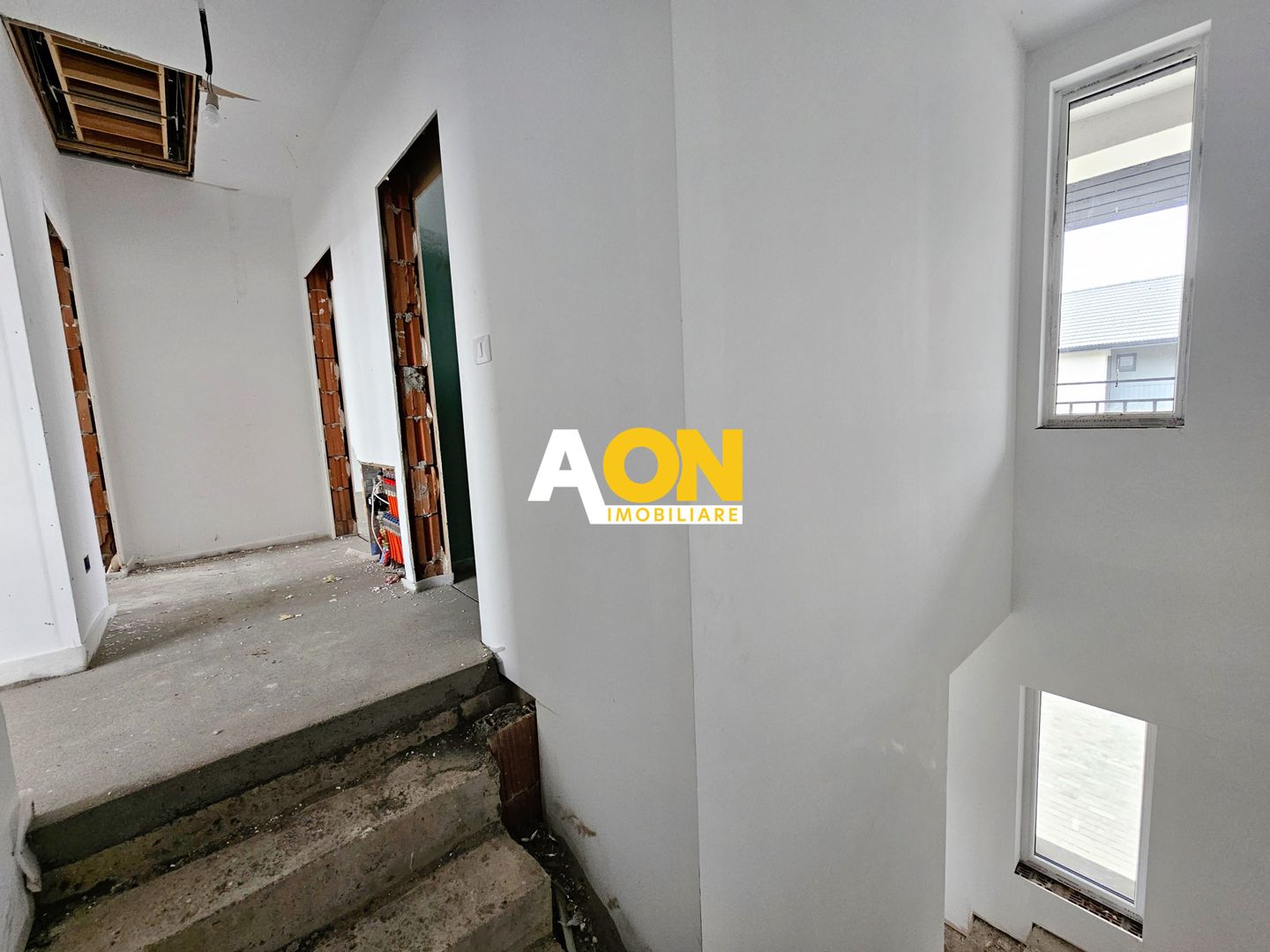 Casa tip insiruit, 4 camere, semifinisata, 275 mp teren, Alba-Micesti - Poză 8