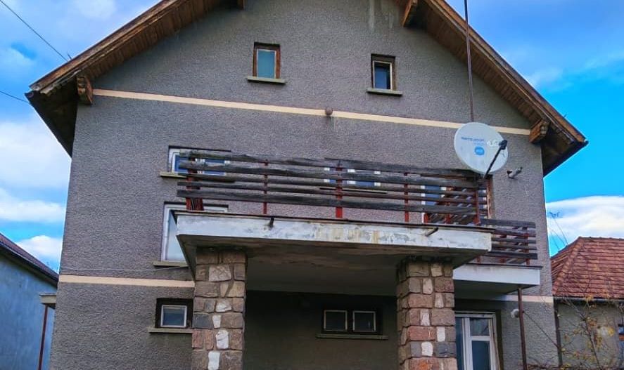 Vila + teren 1053 mp. zona Aurel Vlaicu - Poză 2