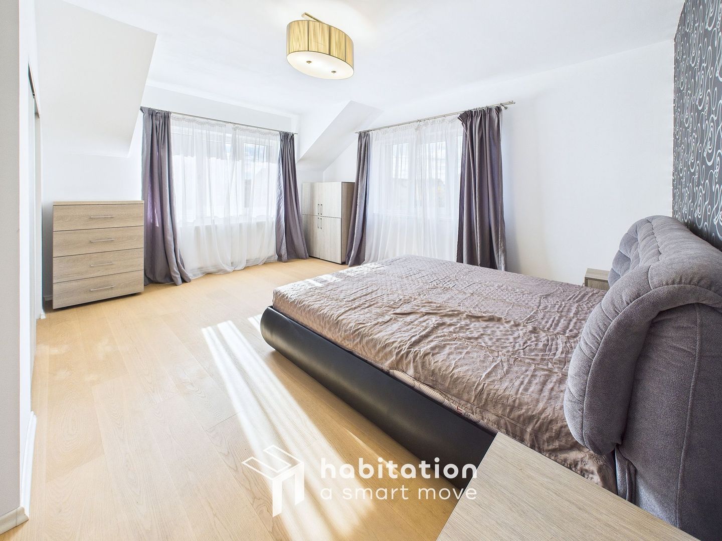 Casă individuală  în Dumbrăvița – liniște, spațiu și lumină naturală - Poză 13