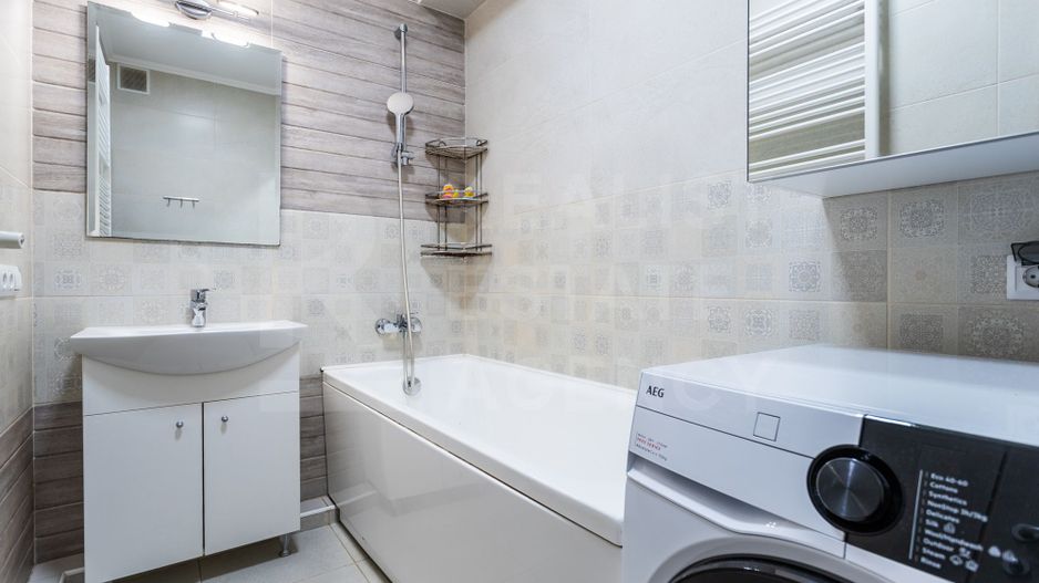 Vânzare, apartament, 2 camere+living, str. Ion Creangă, sect Buiucani - Poză 16