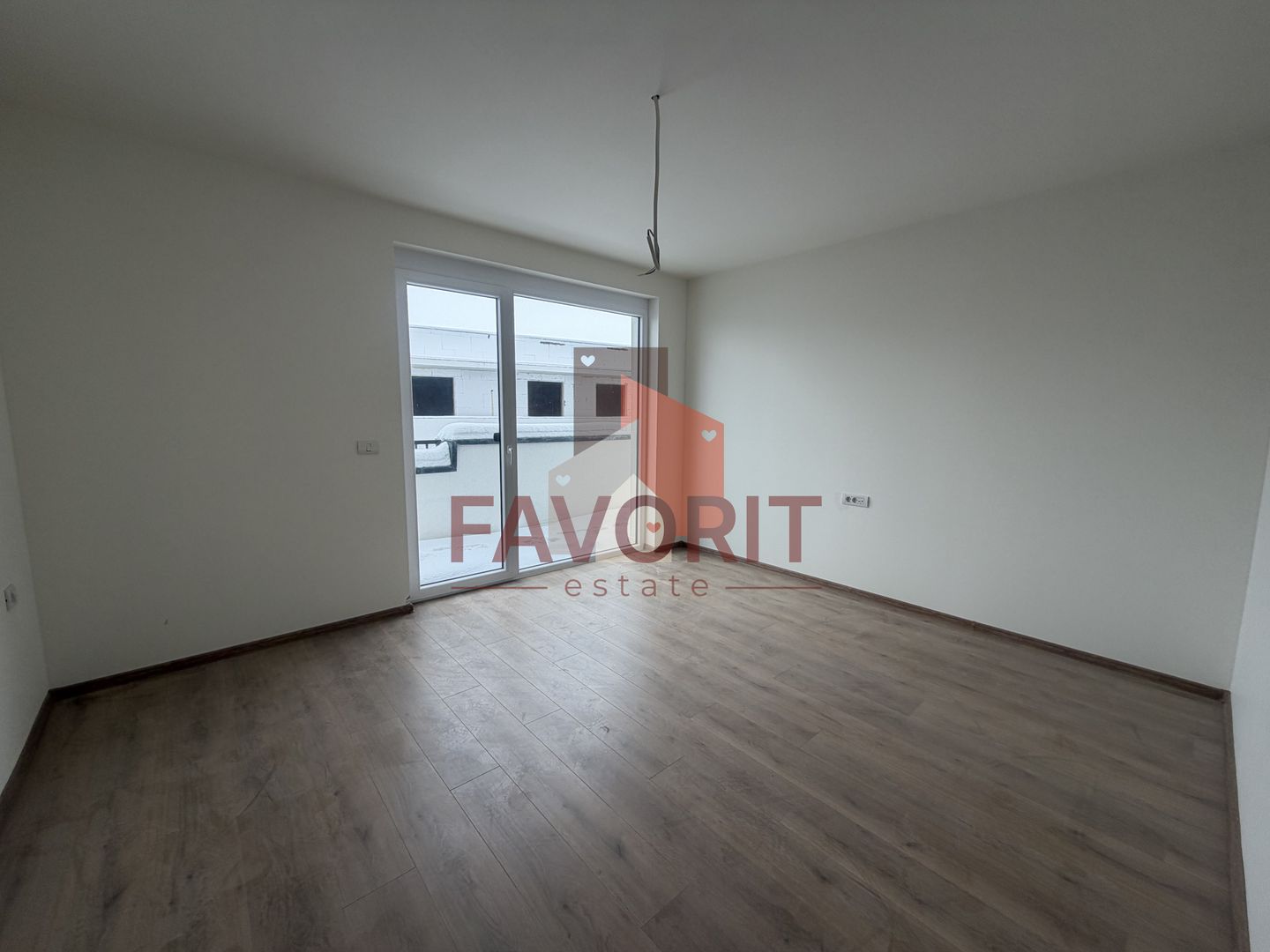 Zona Aradului. Terasa 42 mp. Loc de parcare. Comision 0%. - Poză 10