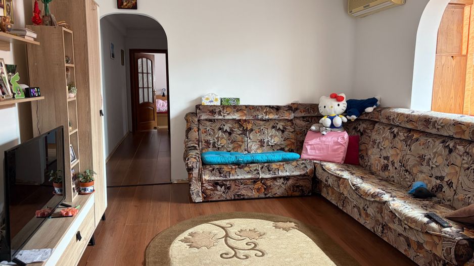 Apartament spatios cu trei camere, Piata Straduintei, 115.000€ - Poză 1