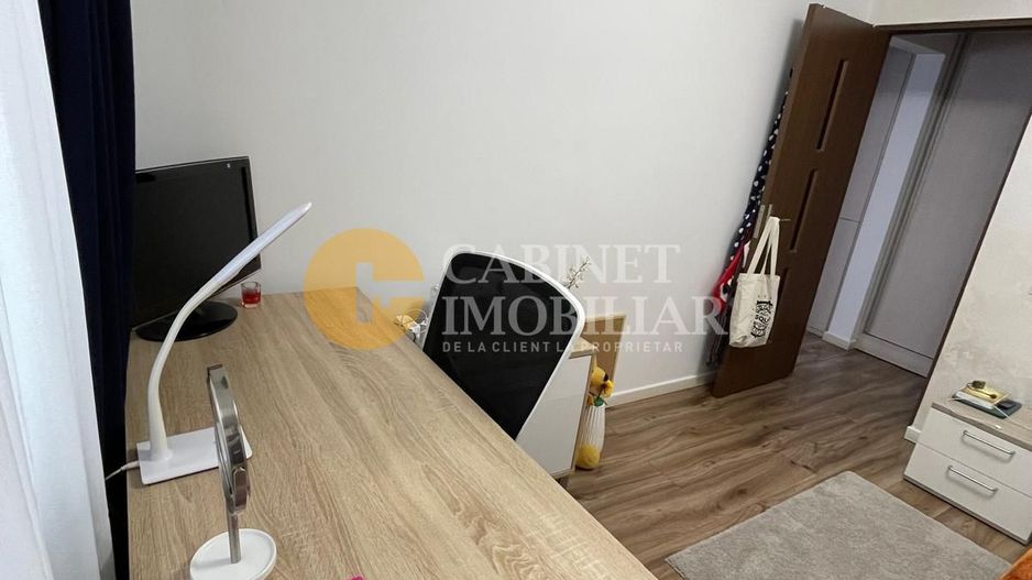 Nicolina - 3 Camere Decomandat Etaj 2 Bloc 1986 - Poză 6