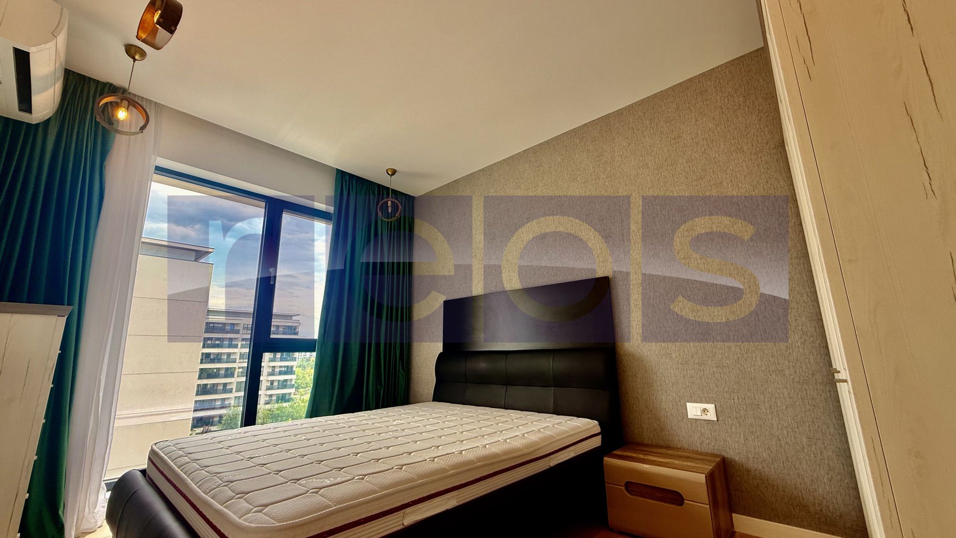 INCHIRIERE 4 CAMERE | TERASA 23 MP | 2 PARCARI | MOBILAT LUX - Poză 7
