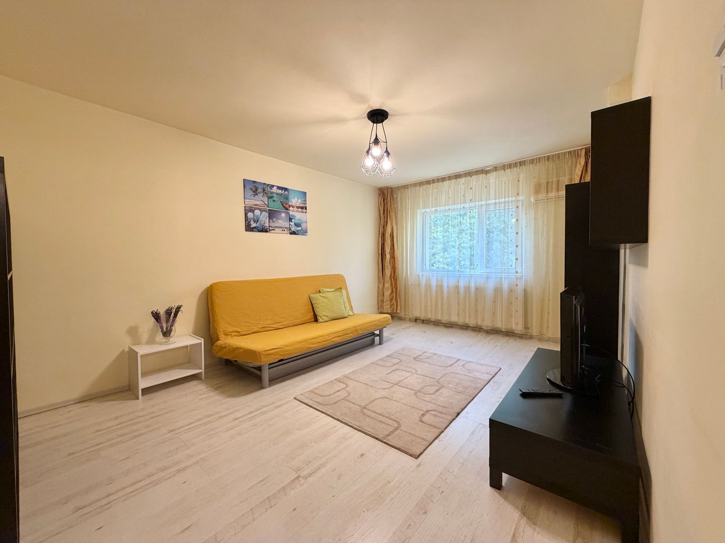 Apartament 3 camere decomandat – zona Teatrului Masca,/Bd. Uverturii - Poză 2