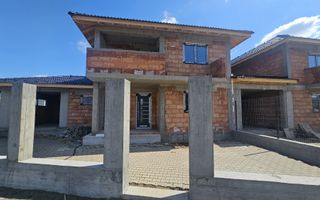 Casa Individuala LA CHEIE cu garaj si 341 mp teren, in Calea Cisnadiei - Poză 2