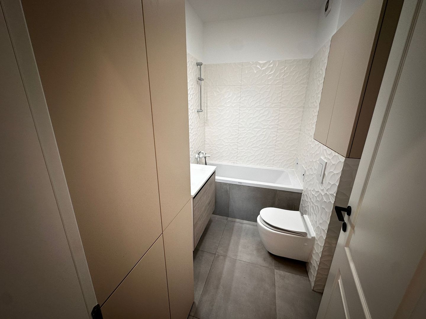 3 Camere Parcare 9 min Metrou Poenaru Lake House Virtutii Lacul Morii - Poză 8