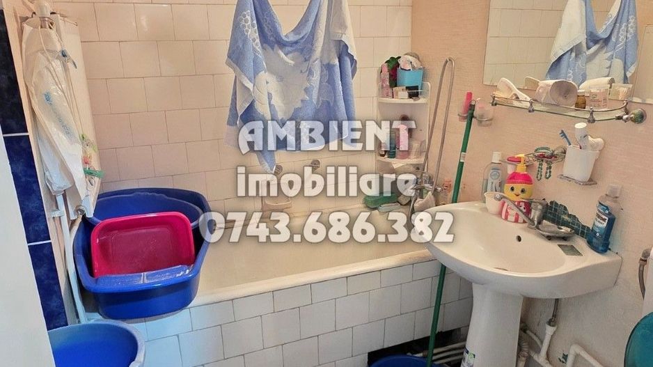 Apartament cu 3 camere, etaj 3, zona CENTRU - DONICI; - Poză 5