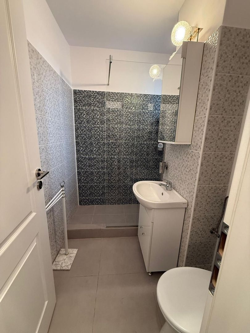 Zona P-ta Astra, 3 camere insorit, cu priveliste - Poză 8