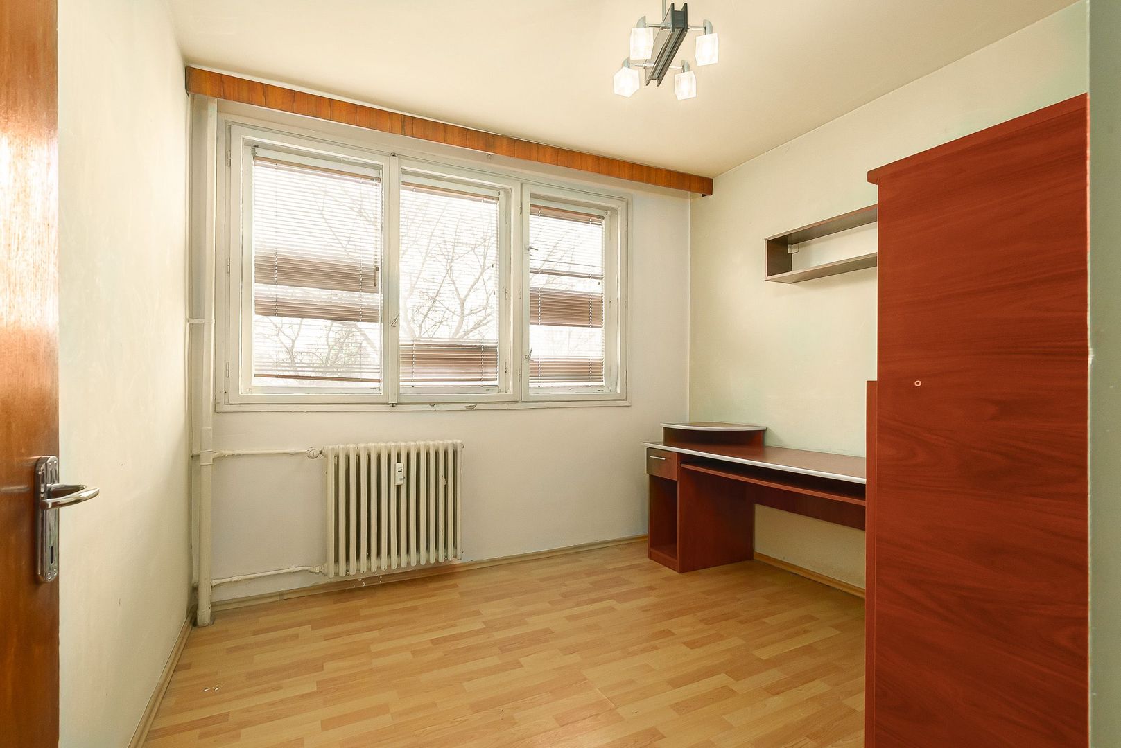 4 camere Drumul Taberei Parc Metrou Strada Pestera Scarisoara - Poză 9