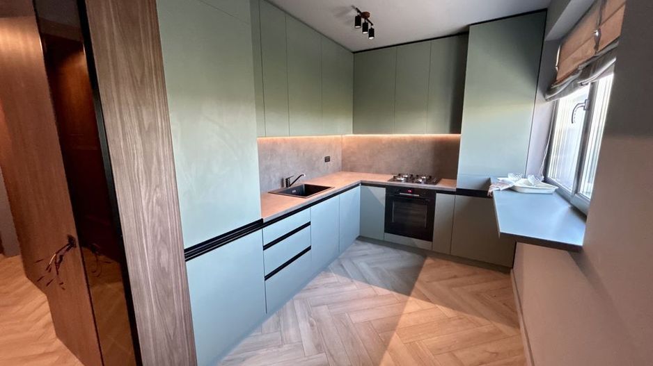 Apartament nou, sector 1. penthaus de 3 camere cu 2 bai si 3 terase - Poză 4