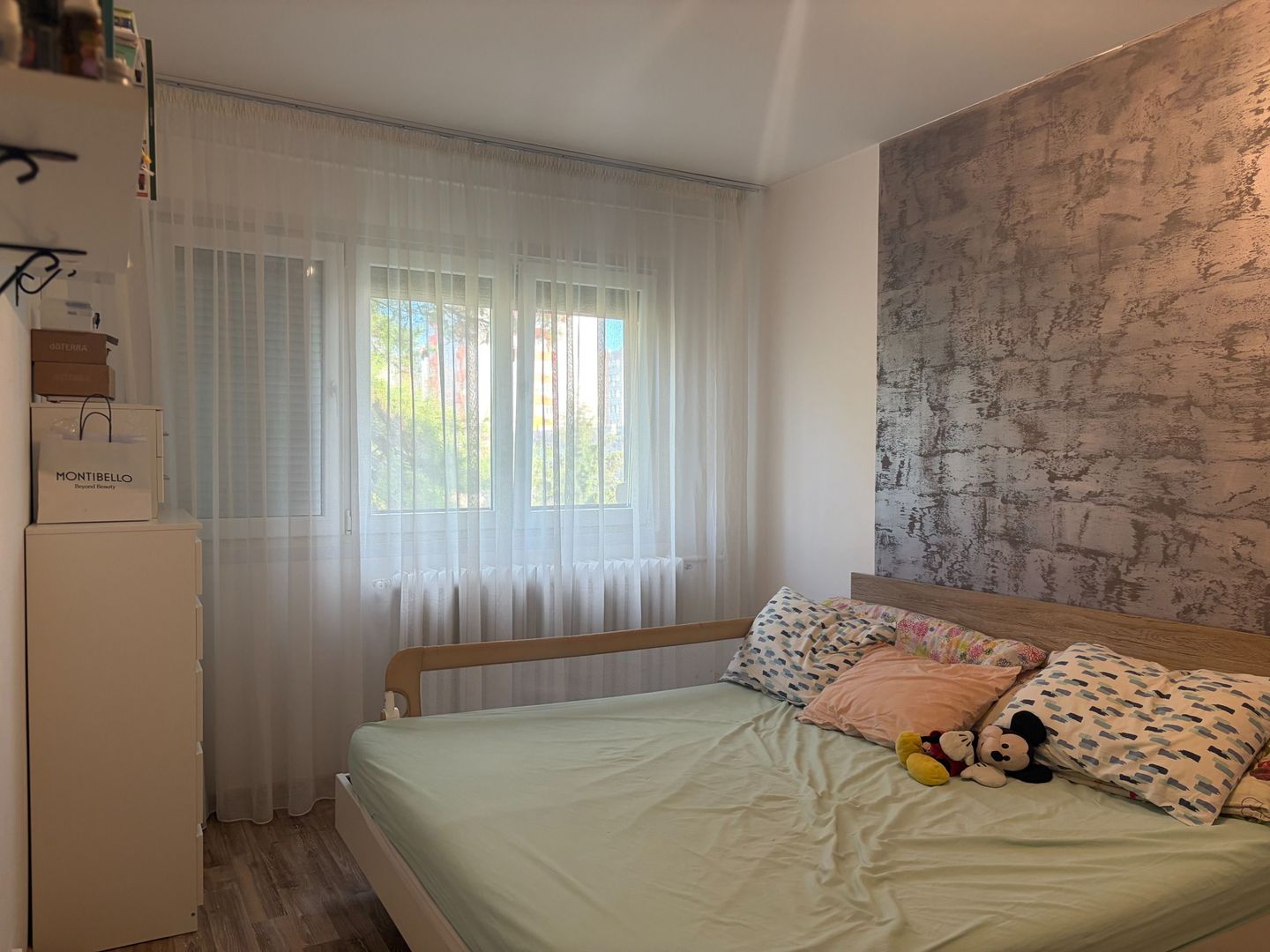 Apartament cu trei camere, zona Straduintei, 95.000€ negociabil - Poză 10