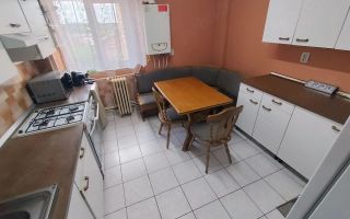 BRASADAS vinde ap 4 cam 2 băi etaj 3/8 84 mp. - Poză 2