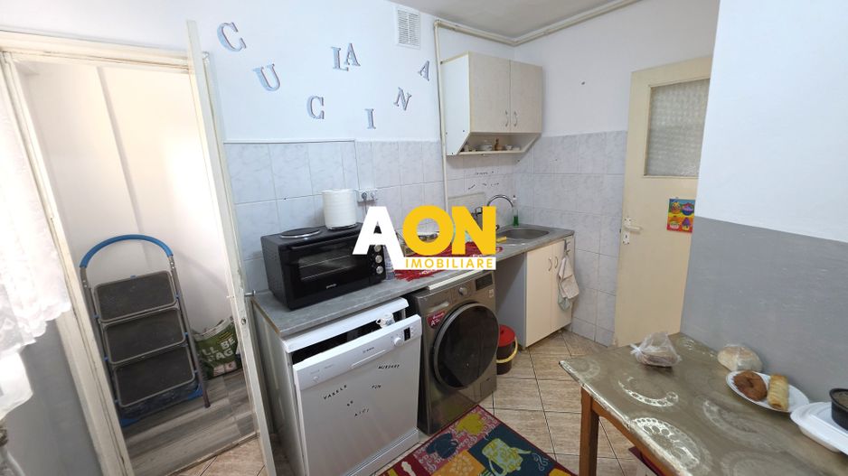 Apartament 3 camere decomandat, etaj 1, zona Tolstoi Cetate - Poză 5