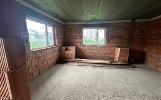 Casa la Rosu | 821Mp | Dornesti - Poză 12