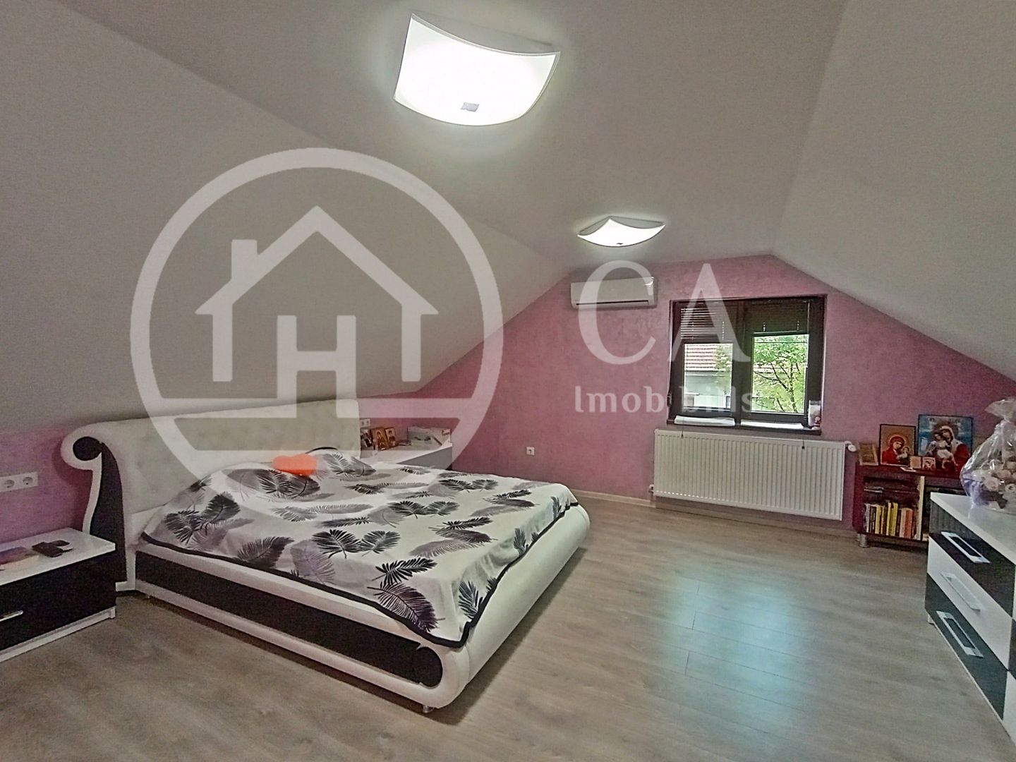 Casa de vnzare 4 camere pe zona Rogerius, Oradea. - Poză 10