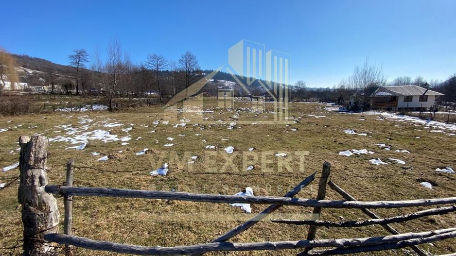 TEREN INTRAVILAN 956 MP LERESTI ARGES - Poză 1