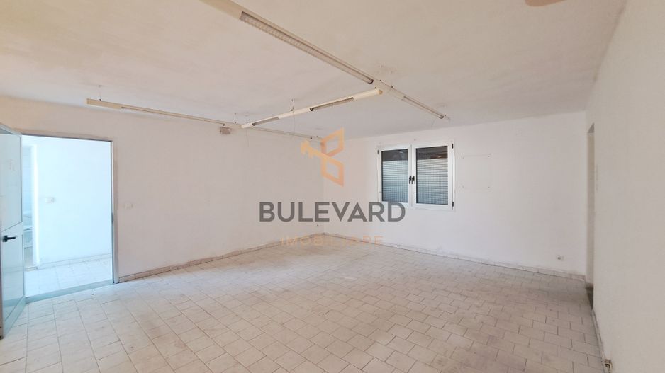 Hala/Spatiu industrial + birouri de inchiriat in zona Calea Baciului! - Poză 8