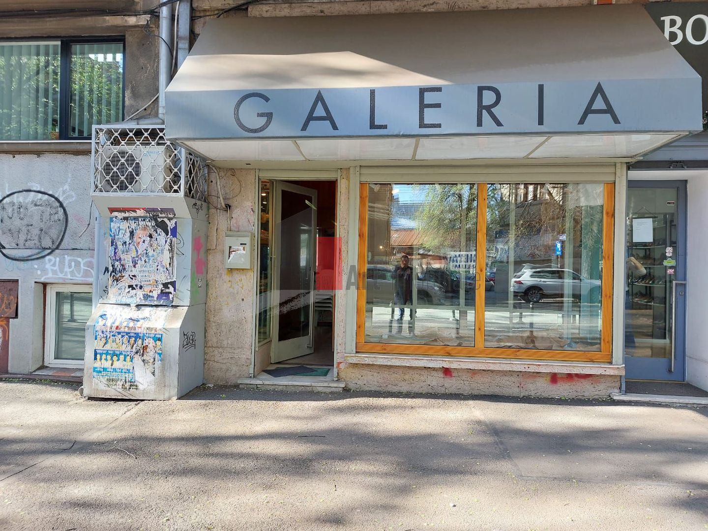 Spatiu comercial Universitate-Armeneasca, vitrina mare, trafic pietonal si auto - Poză 15