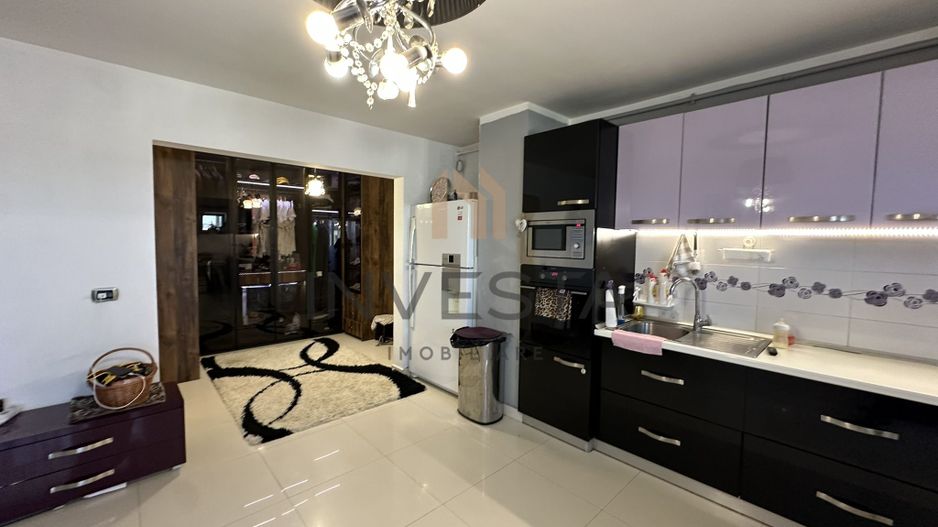 Apartament 3 camere modern, finisat , etaj intermediar, La Terenuri! - Poză 2