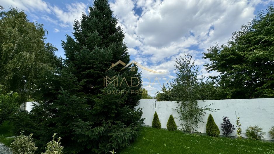 Vila cu 5 camere // * 565 mp gradina* // Tunari - Poză 74