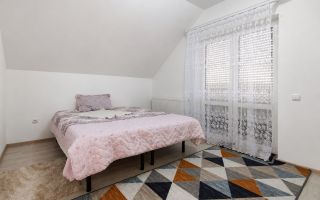 Casă generoasă cu 2 Nivele și confort modern – 10 Ari, Băcioi (sat Frumușica) - Poză 15