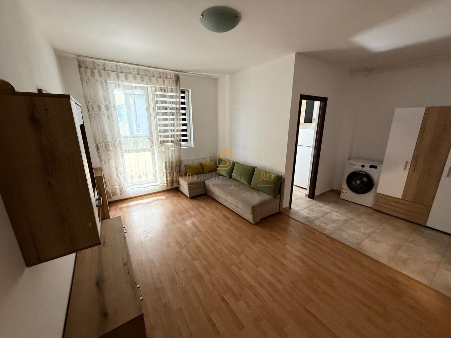 Garsoniera spatioasa, Drumul Jilavei, langa metrou Aparatorii Patriei - Poză 1