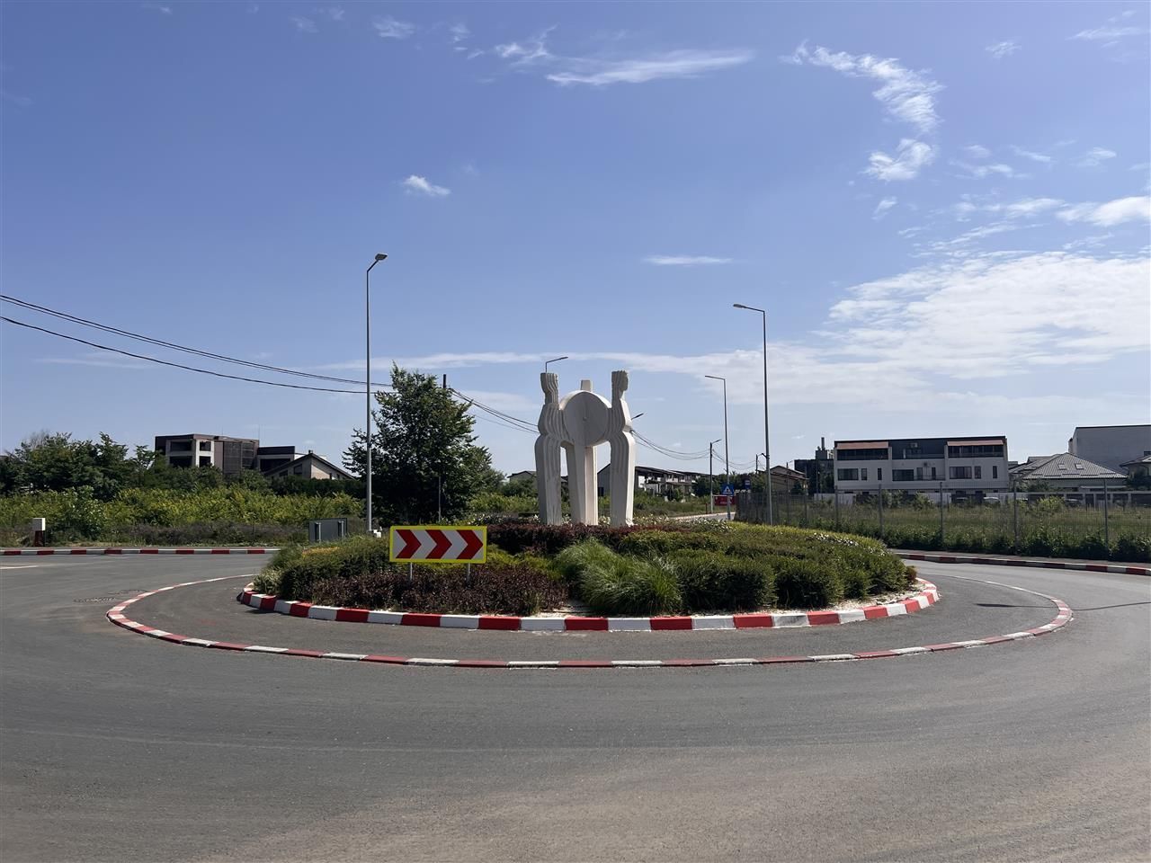 Oportunitate de Investiție. Teren Ideal pentru Dezvoltare Rezidențială - Poză 1