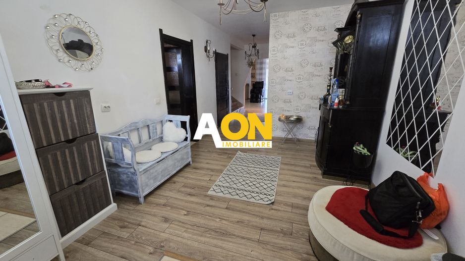 1/2 Duplex Zona Centru, 7 Camere, 310mp Teren - Poză 2