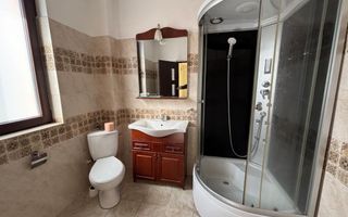 Casa 3 dormitoare curte de 300 mp utili garaj deschis Calea Surii Mici - Poză 7