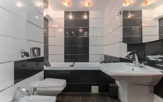 4 camere| semineu| piscina interioara | sauna | sala de sport| parcare - Poză 18