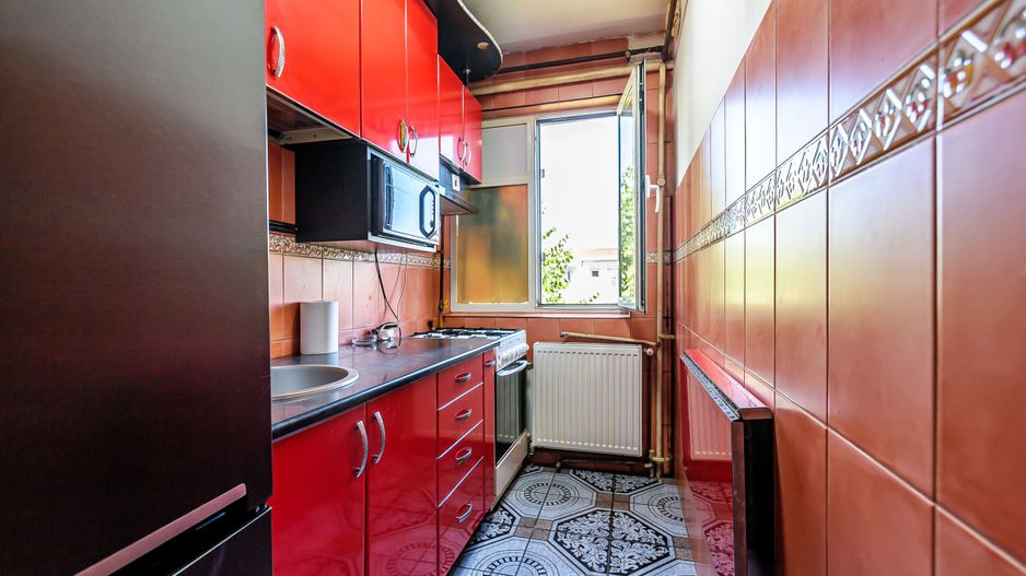 Apartament cu 3 camere cu centrala proprie in zona UTA Comision 0 - Poză 3