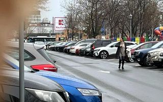 GARSONIERA SEBASTIAN, LOC DE PARCARE, BUCATARIE INCHISA, MODERN - Poză 8