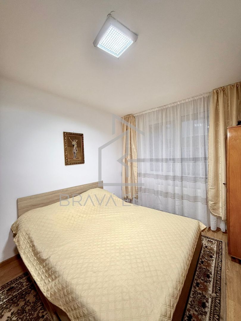 Apartament 3 camere,60 mp, balcon ,parcare, zona Terra,  Floresti - Poză 2