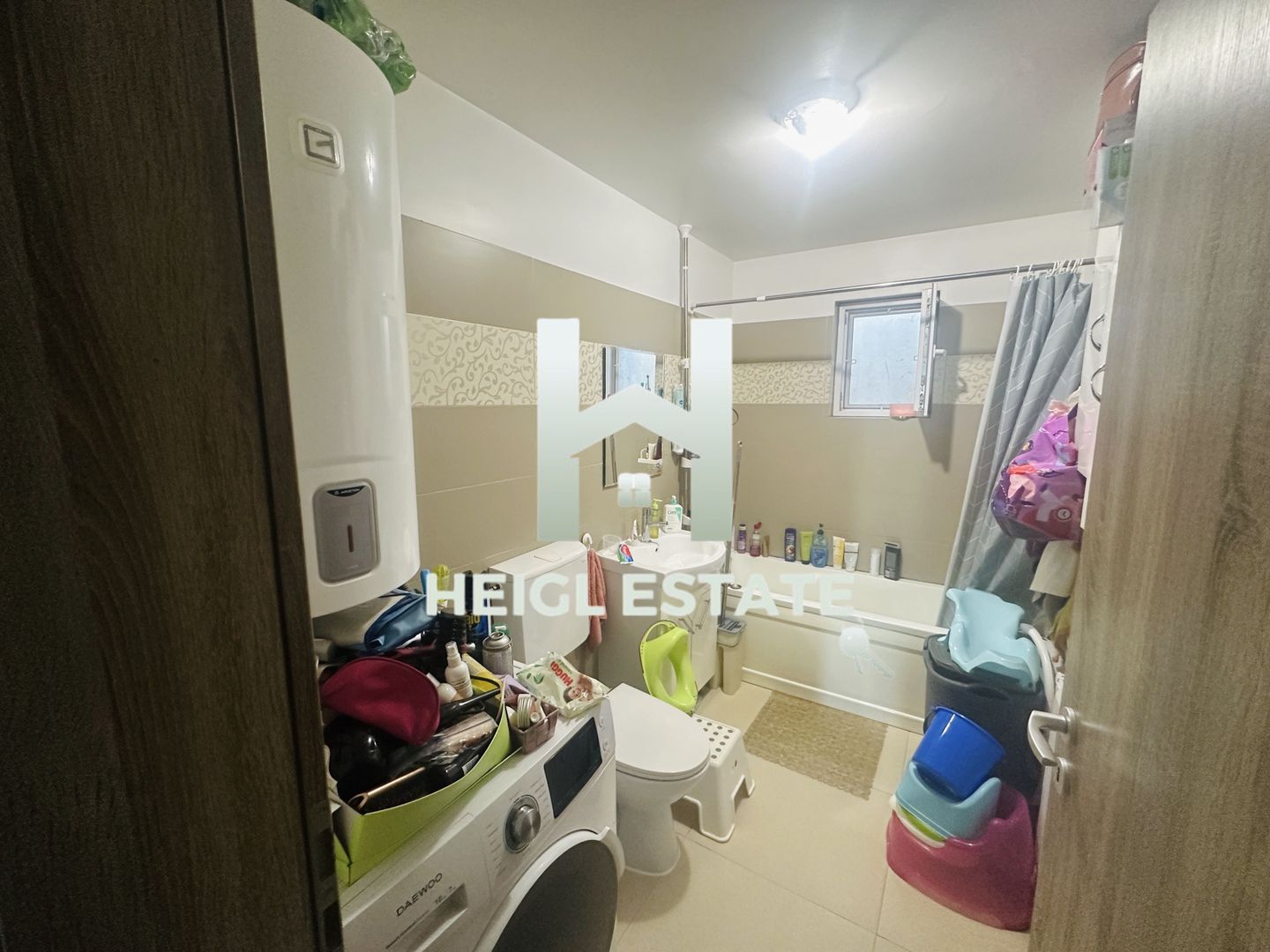 Duplex cu 3 camere mobilat in Bucovat - Poză 9